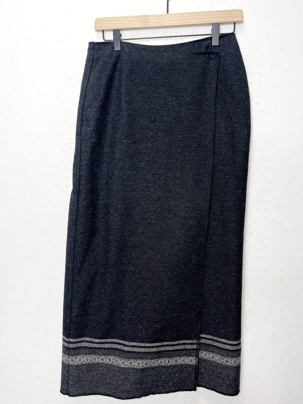 Vintage Eddie Bauer Wool Blend Midi Wrap Skirt Charcoal Gray Nordic Border Cozy